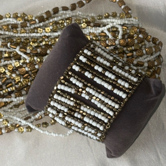 Stunning White & Gold Beaded Multi-Strand Twist Necklace & Bracelet Set Unique - Picture 7 of 16